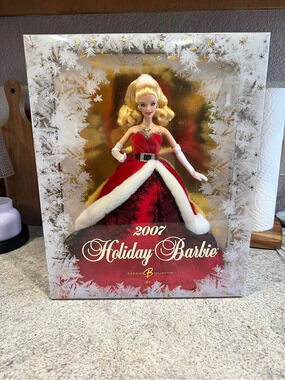 2007 Holiday Barbie Doll